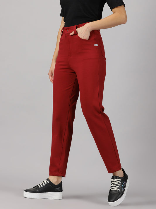 Maroon solid four pocket stretchable trousers