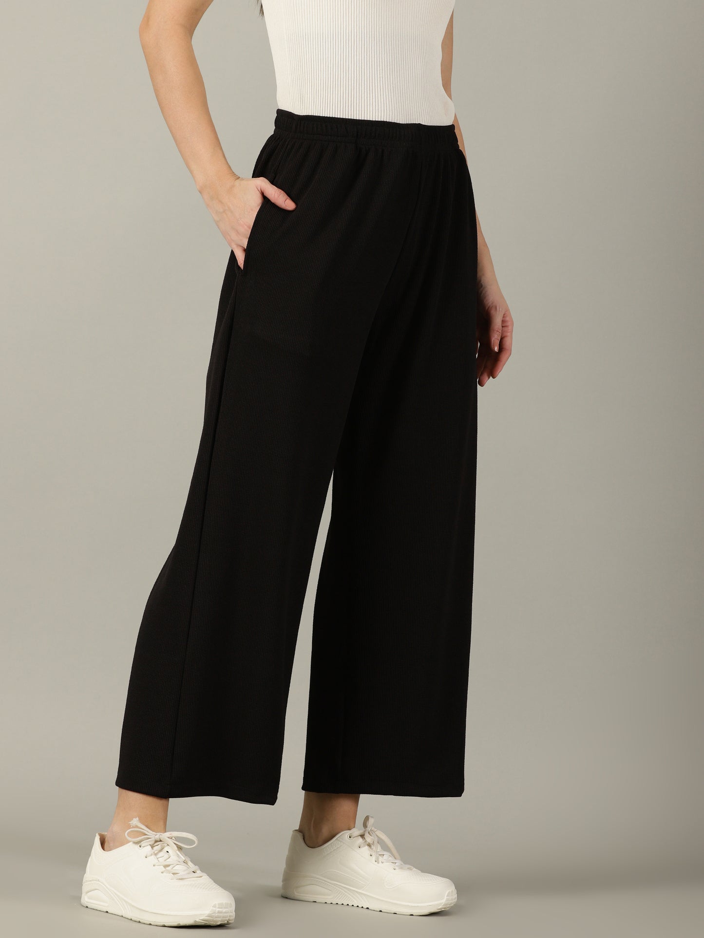 Black Stretchable Culottes with Pockets