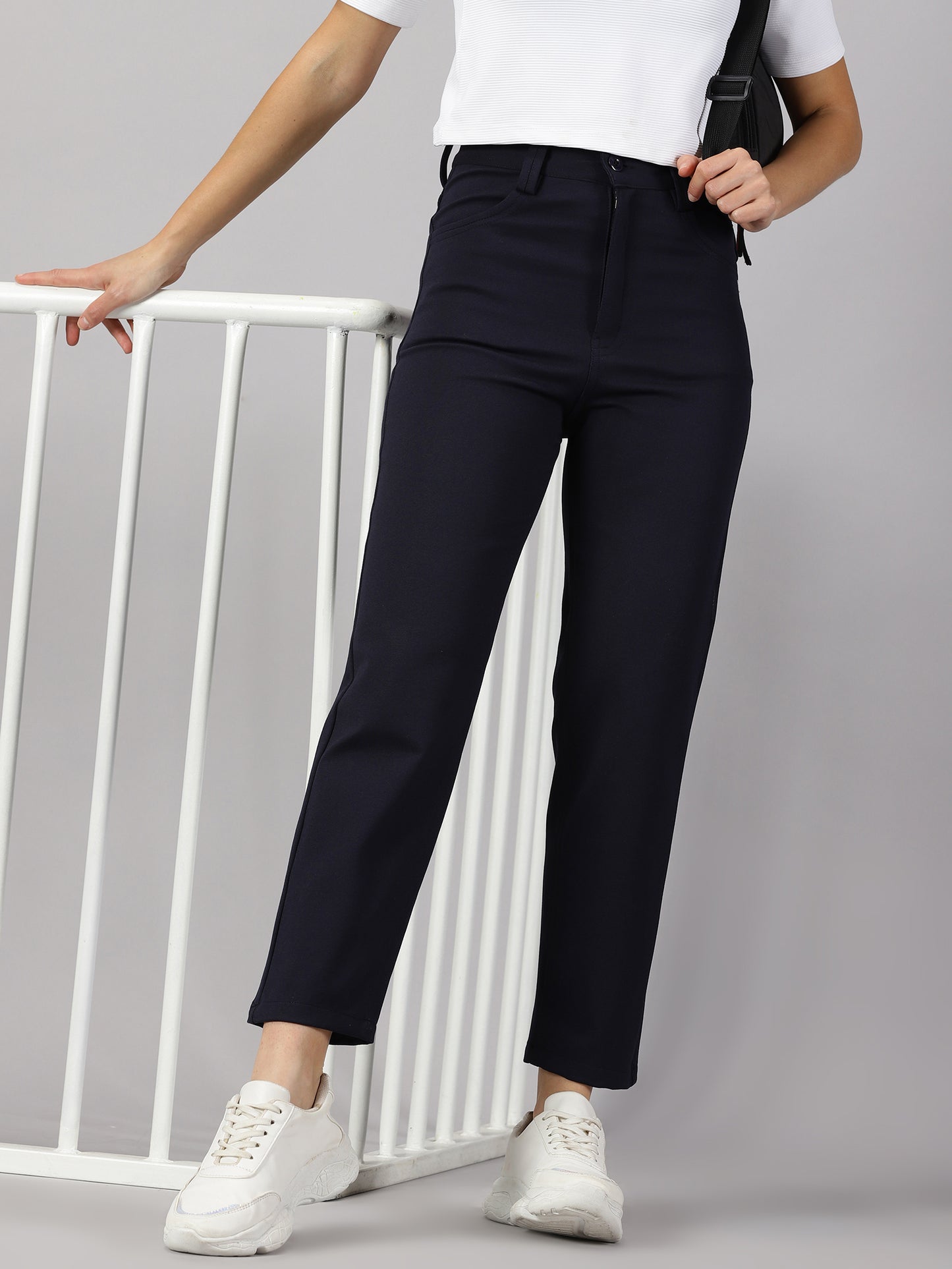 Navy solid four pocket stretchable trousers