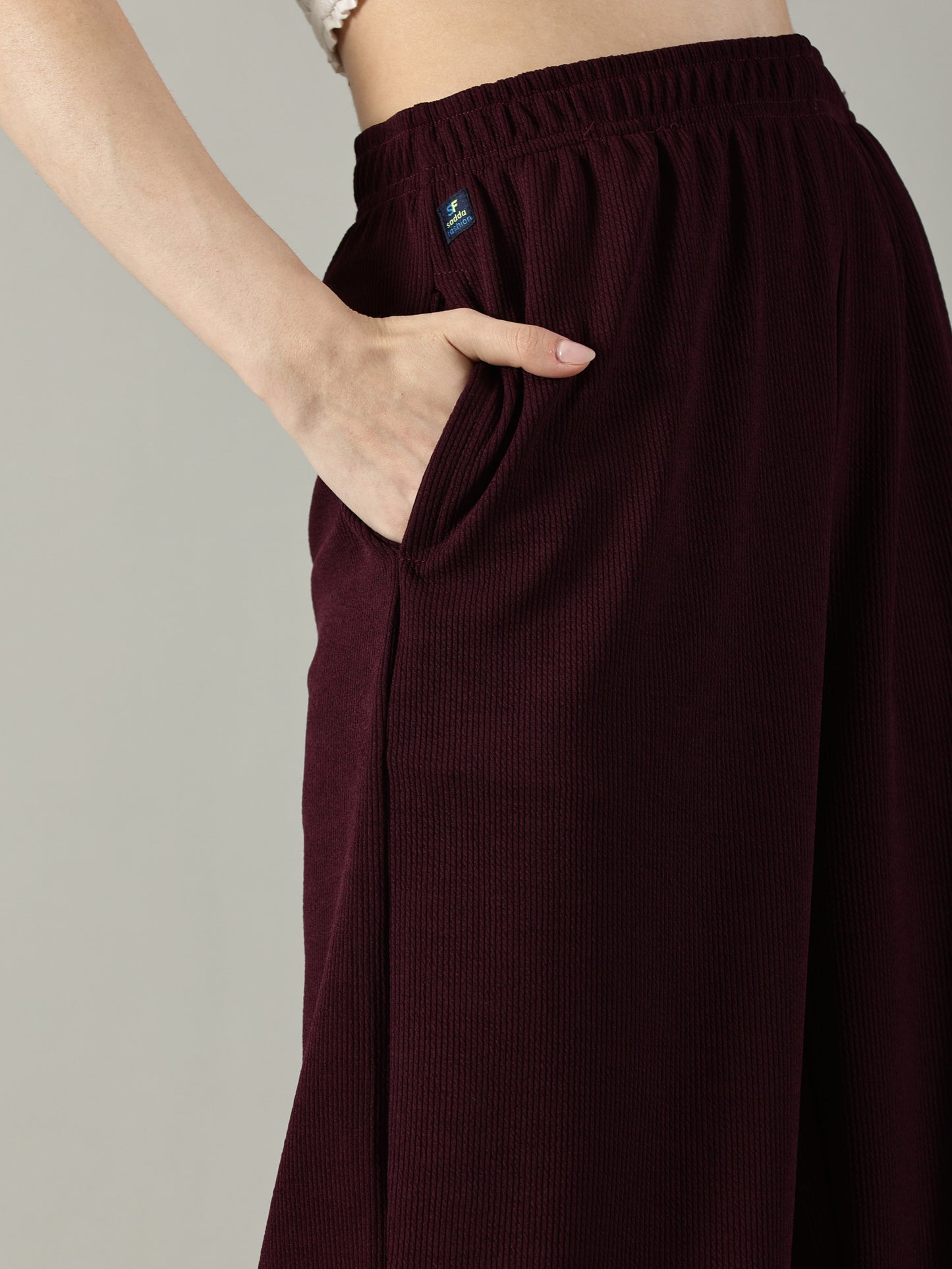 Wine Stretchable Culottes with Pockets